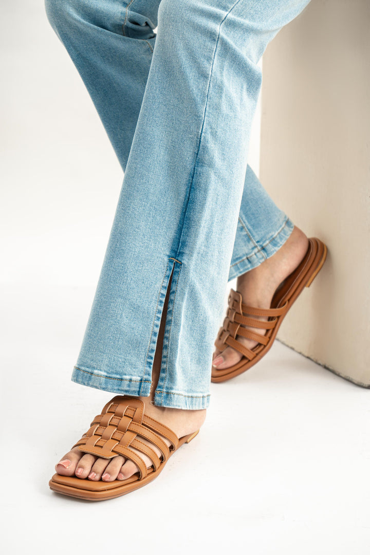 Side Slit Flare-Leg Jeans