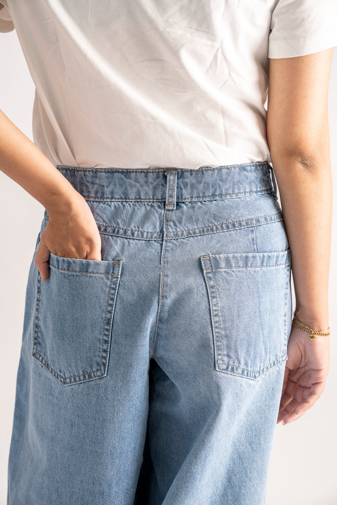 High Waisted Wide Leg Jeans