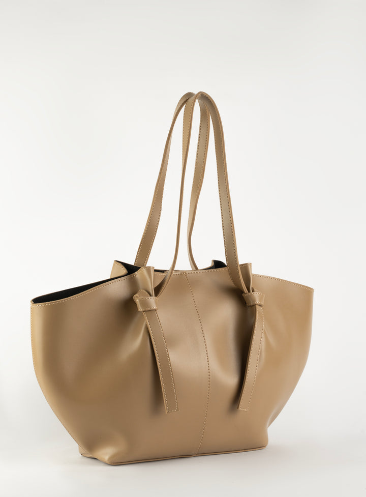 Adele Tote